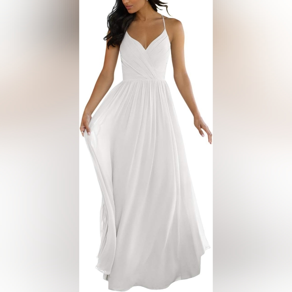 Elegant White Pleated Dress
